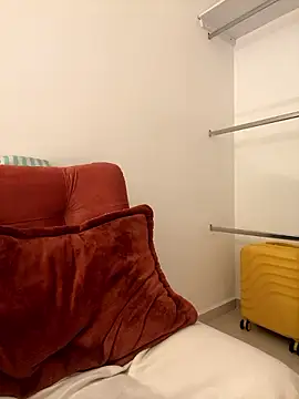 Snapshot of sweetAli_ chatting on December 5, 2024, 9:06 am sweetAli  online show from December 5, 2024, 9:06 am