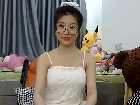 Snapshot of Cute_Ruby01 chatting on December 3, 2024, 12:38 pm Cute Ruby01 online show from December 3, 2024, 12:38 pm