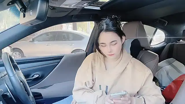 Snapshot of orla2021 chatting on January 6, 2025, 12:27 am orla2021 online show from January 6, 2025, 12:27 am