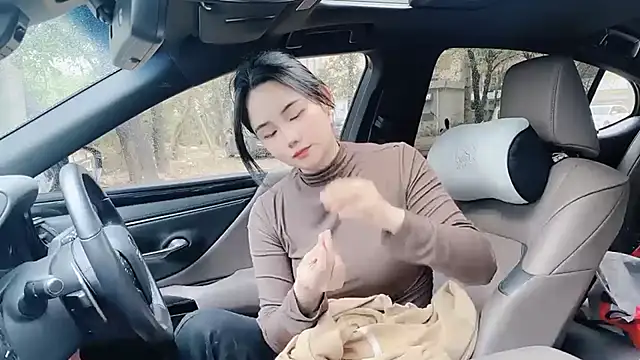 Snapshot of orla2021 chatting on February 25, 2025, 5:08 am orla2021 online show from February 25, 2025, 5:08 am