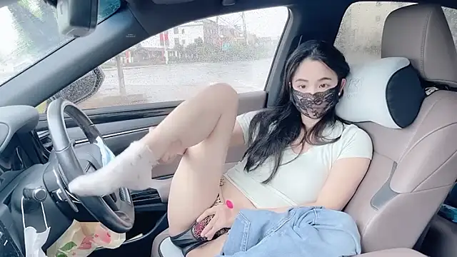 Snapshot of orla2021 chatting on October 18, 2025, 2:14 am orla2021 online show from October 18, 2025, 2:14 am