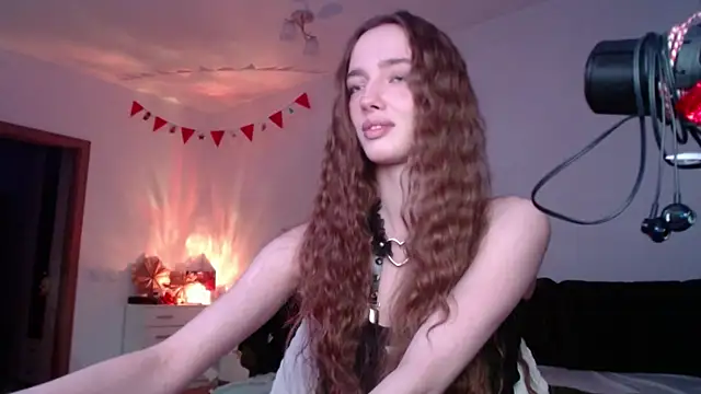 Snapshot of Weeissy chatting on January 14, 2025, 7:53 pm Weeissy online show from January 14, 2025, 7:53 pm