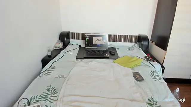 Snapshot of sweet-tinqerbell chatting on March 9, 2025, 9:24 am sweet-tinqerbell online show from March 9, 2025, 9:24 am