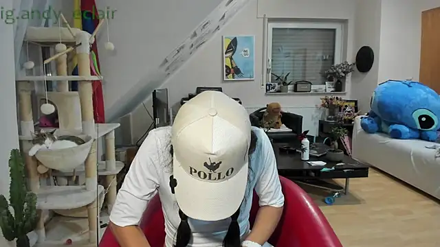 Snapshot of tinny_williams chatting on September 26, 2025, 4:49 am tinny williams online show from September 26, 2025, 4:49 am