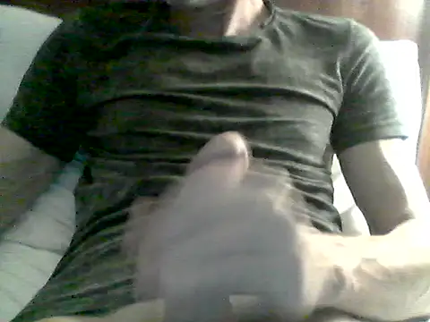 Snapshot of krisz75 chatting on November 2, 2025, 5:37 pm krisz75 online show from November 2, 2025, 5:37 pm