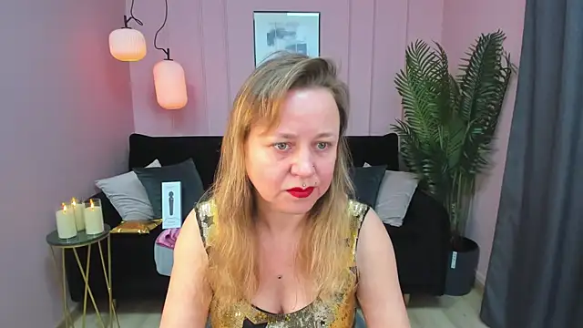 Snapshot of GabrielGold chatting on December 26, 2024, 8:32 pm GabrielGold online show from December 26, 2024, 8:32 pm