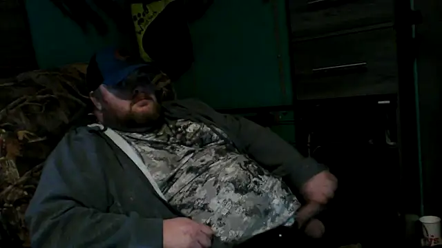 Snapshot of fatdickdaddy448 chatting on December 21, 2024, 10:30 pm fatdickdaddy448 online show from December 21, 2024, 10:30 pm