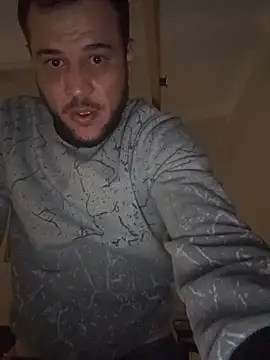 Snapshot of 1Aleks13 chatting on November 10, 2025, 2:32 am 1Aleks13 online show from November 10, 2025, 2:32 am