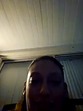 Snapshot of Nikkierosee chatting on December 20, 2024, 7:44 am Nikkierosee online show from December 20, 2024, 7:44 am