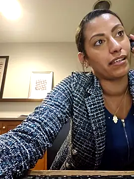 Snapshot of Nikkierosee chatting on March 5, 2025, 7:05 am Nikkierosee online show from March 5, 2025, 7:05 am