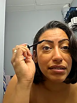 Snapshot of Nikkierosee chatting on September 17, 2025, 1:57 pm Nikkierosee online show from September 17, 2025, 1:57 pm