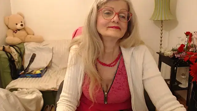 Snapshot of BlairFort chatting on March 21, 2025, 9:34 pm BlairFort online show from March 21, 2025, 9:34 pm