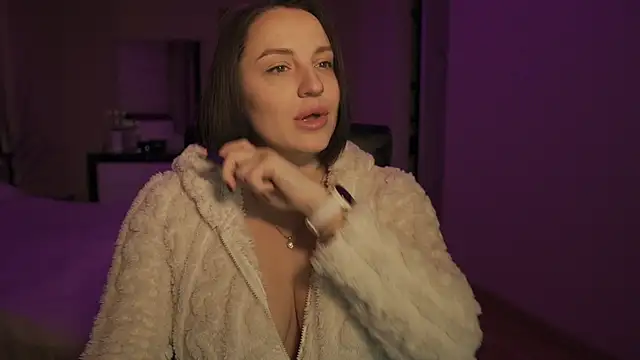 Snapshot of KillyP chatting on February 18, 2025, 4:05 pm KillyP online show from February 18, 2025, 4:05 pm