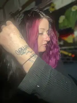 Snapshot of 1-800-FUCKYOU chatting on January 13, 2025, 1:34 am 1-800-FUCKYOU online show from January 13, 2025, 1:34 am