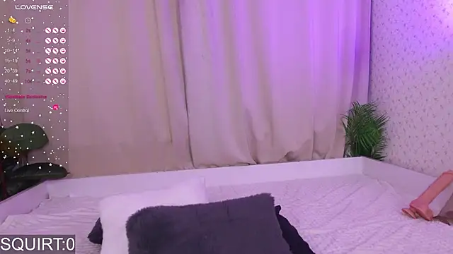 Snapshot of _aleksa_ chatting on September 8, 2025, 5:45 pm  aleksa  online show from September 8, 2025, 5:45 pm