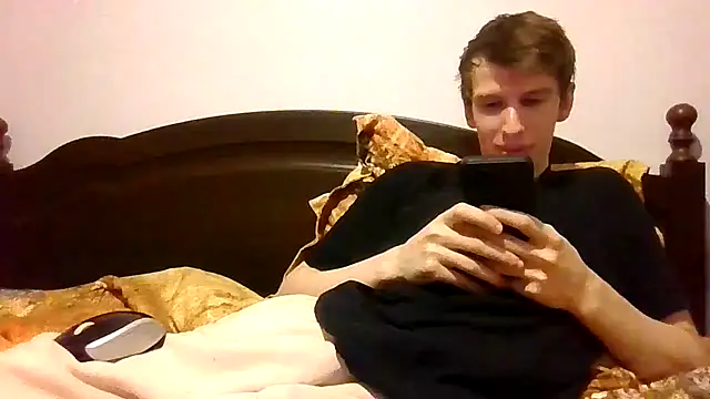 LuxxFin online show from December 5, 2024, 7:06 pm