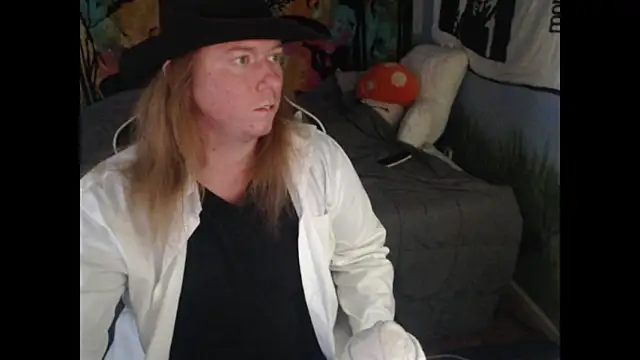 Snapshot of THEFireCrotch chatting on October 27, 2025, 9:19 pm THEFireCrotch online show from October 27, 2025, 9:19 pm