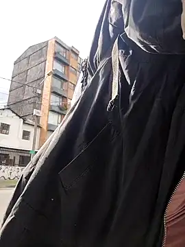 Snapshot of _Laary chatting on September 8, 2025, 8:41 pm  Laary online show from September 8, 2025, 8:41 pm