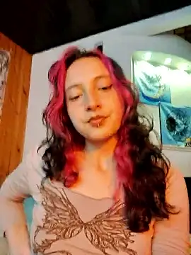 Snapshot of _Laary chatting on September 23, 2025, 8:45 pm  Laary online show from September 23, 2025, 8:45 pm