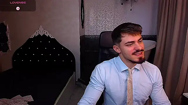 Snapshot of WilsonJules chatting on September 20, 2025, 4:24 am WilsonJules online show from September 20, 2025, 4:24 am