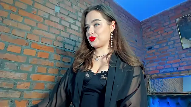 Snapshot of MistressMilana chatting on December 13, 2024, 6:16 pm MistressMilana online show from December 13, 2024, 6:16 pm