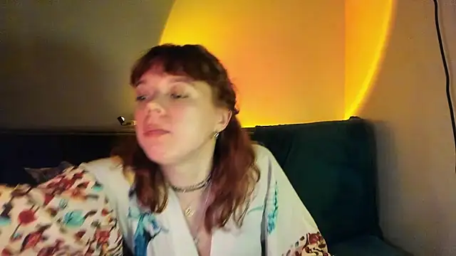 Snapshot of ClancyMorissey chatting on December 11, 2024, 12:44 am ClancyMorissey online show from December 11, 2024, 12:44 am