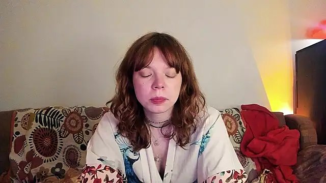 Snapshot of ClancyMorissey chatting on January 17, 2025, 8:44 pm ClancyMorissey online show from January 17, 2025, 8:44 pm