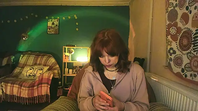 Snapshot of ClancyMorissey chatting on March 6, 2025, 8:48 pm ClancyMorissey online show from March 6, 2025, 8:48 pm