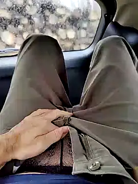 Snapshot of Boring_one chatting on January 8, 2025, 10:48 am Boring one online show from January 8, 2025, 10:48 am