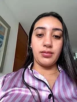 Snapshot of Hannahoff chatting on October 18, 2025, 4:08 pm Hannahoff online show from October 18, 2025, 4:08 pm