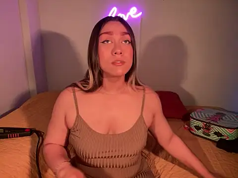 Snapshot of Im_sophiie chatting on January 31, 2025, 5:51 am Im sophiie online show from January 31, 2025, 5:51 am