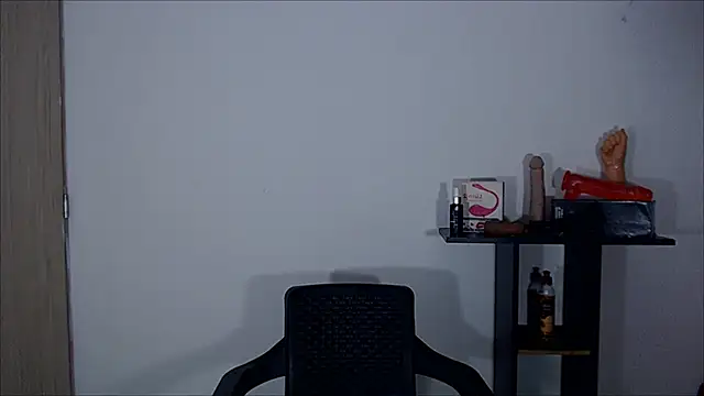 Snapshot of sofiaxdollxxx chatting on February 22, 2025, 4:07 am sofiaxdollxxx online show from February 22, 2025, 4:07 am