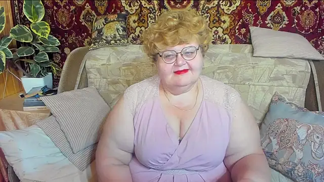 Snapshot of _big_love_ chatting on October 8, 2025, 8:28 pm  big love  online show from October 8, 2025, 8:28 pm