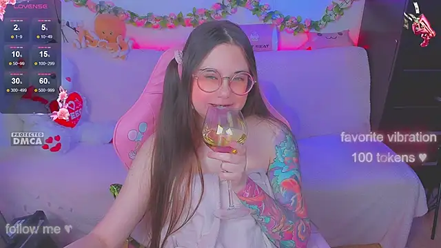 Snapshot of Lolisuccub chatting on September 14, 2025, 5:45 pm Lolisuccub online show from September 14, 2025, 5:45 pm
