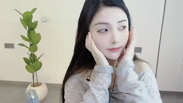 Snapshot of HaagenDazs_ chatting on March 5, 2025, 1:21 am HaagenDazs  online show from March 5, 2025, 1:21 am