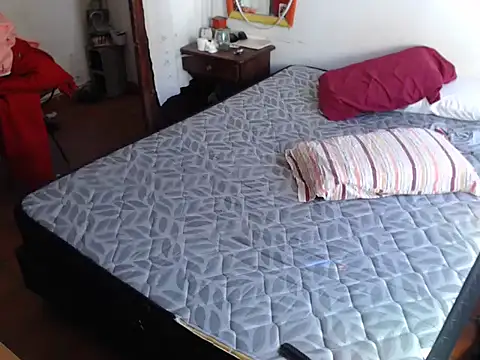 Snapshot of deftoolceles chatting on September 26, 2025, 2:21 pm deftoolceles online show from September 26, 2025, 2:21 pm