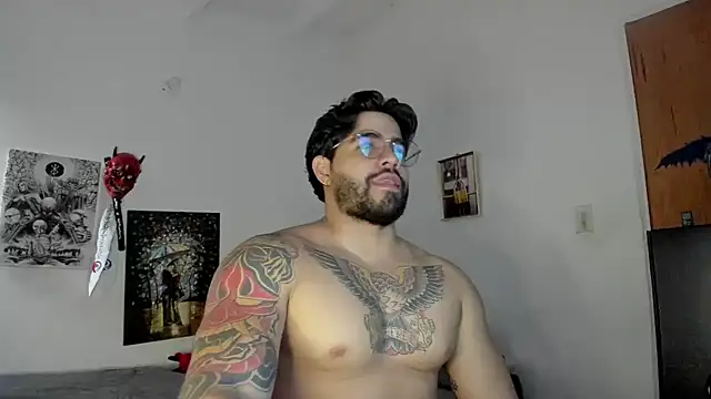 Snapshot of _Coddygold_ chatting on January 24, 2025, 10:19 pm  Coddygold  online show from January 24, 2025, 10:19 pm