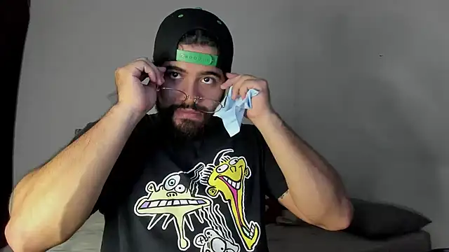 Snapshot of _Coddygold_ chatting on February 22, 2025, 11:46 pm  Coddygold  online show from February 22, 2025, 11:46 pm