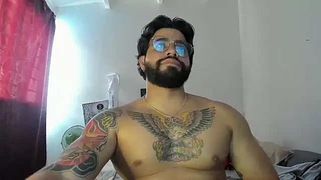 Snapshot of _Coddygold_ chatting on February 25, 2025, 11:44 pm  Coddygold  online show from February 25, 2025, 11:44 pm