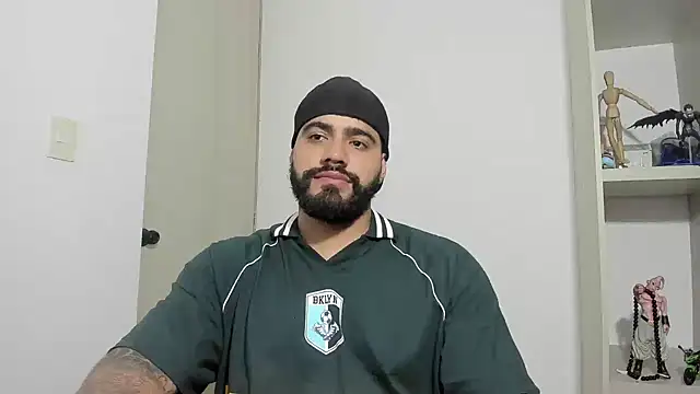 Snapshot of _Coddygold_ chatting on September 19, 2025, 12:23 am  Coddygold  online show from September 19, 2025, 12:23 am