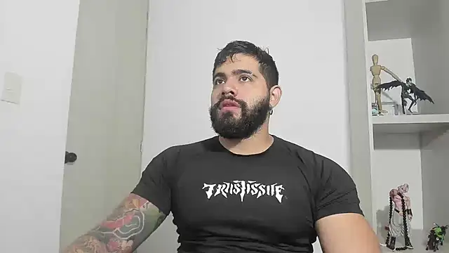 Snapshot of _Coddygold_ chatting on September 27, 2025, 1:16 pm  Coddygold  online show from September 27, 2025, 1:16 pm