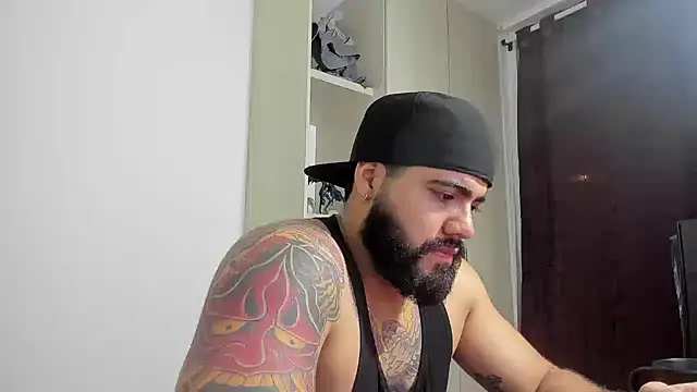 Snapshot of _Coddygold_ chatting on October 16, 2025, 12:00 am  Coddygold  online show from October 16, 2025, 12:00 am