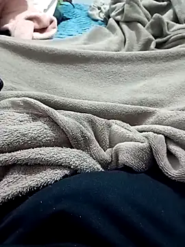 Snapshot of Santosgui14 chatting on September 8, 2025, 5:34 pm Santosgui14 online show from September 8, 2025, 5:34 pm