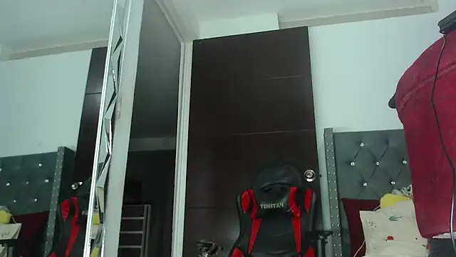 Snapshot of party_aass chatting on September 11, 2025, 9:26 pm party aass online show from September 11, 2025, 9:26 pm