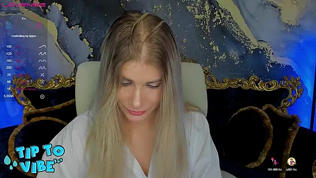 Snapshot of CassandraGood chatting on December 15, 2024, 10:07 am CassandraGood online show from December 15, 2024, 10:07 am