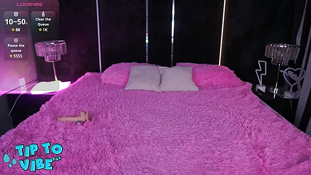 Snapshot of CassandraGood chatting on January 10, 2025, 9:31 pm CassandraGood online show from January 10, 2025, 9:31 pm