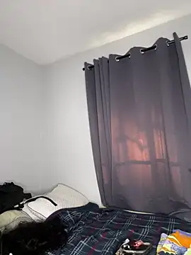 Snapshot of tokyopetitexx chatting on October 8, 2025, 1:09 pm tokyopetitexx online show from October 8, 2025, 1:09 pm