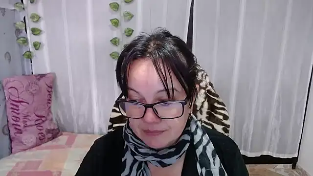 Snapshot of Sonialorens_ chatting on January 30, 2025, 9:04 pm Sonialorens  online show from January 30, 2025, 9:04 pm
