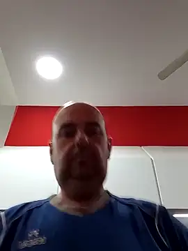 Snapshot of Hot-pico76 chatting on March 11, 2025, 8:20 am Hot-pico76 online show from March 11, 2025, 8:20 am