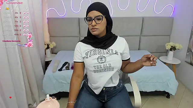 Snapshot of nashiira_ chatting on January 15, 2025, 7:12 pm nashiira online show from January 15, 2025, 7:12 pm